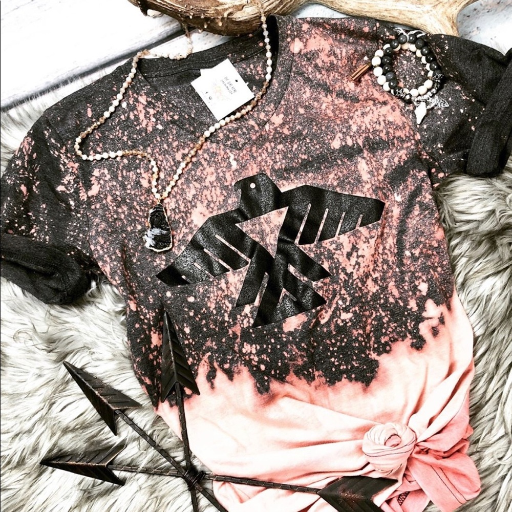 Acid wash thunderbird tee